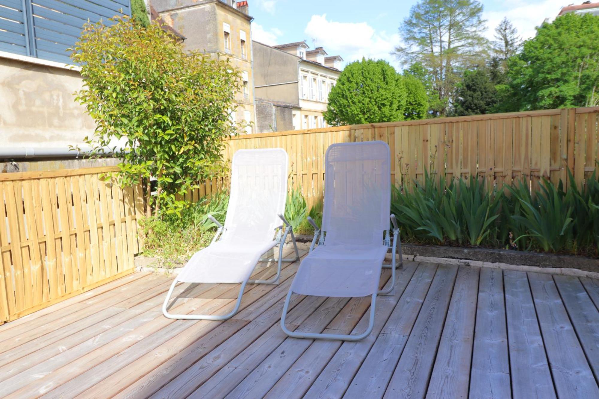 Apartmán Le Terrazza - T3 Hyper-Centre Avec Terrasse Privative Bergerac Exteriér fotografie